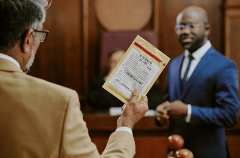 KingEvidenceCourt-DanielKing02
