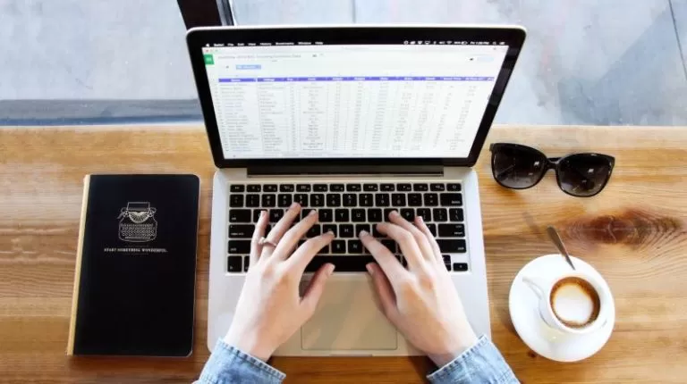 Common Mistakes Businesses Make Without Data Entry Services 5 BusinessMistakes-SV26MAY1108-HannahGilbert02