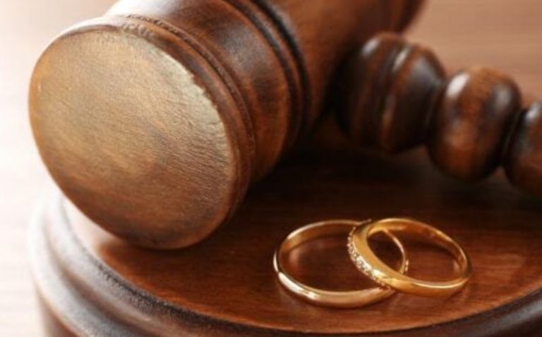 DivorceLawyer-Natalie01