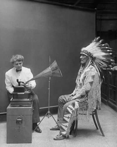 Frances Densmore at the Smithsonian Institution in 1916 where she was recording Blackfoot chief Mountain Chief