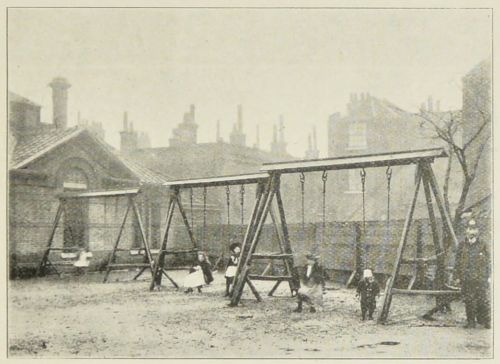 Stealing the Dead: Resurrection Men and Body Snatching in 19th-Century Britain 15 Spa Fields Playground, London, which sat abreast a massive pauper burial ground