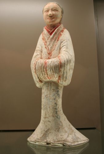 Xunzang: The Dark History of Chinese Sacrificial Burial 7 Terra cotta figure (mingqi) from Shaanxi, Western Han Period (206 BC โ 9 CE)