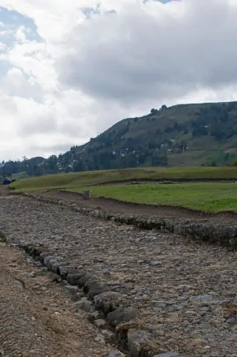 Qhapaq Ñan: The Inka Road Network That Made an Empire 16 A preserved segment of Inca road in Ingapirca, Ecuador