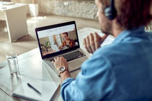 What Flexible Postgraduate Study Says About Work in the Digital Age