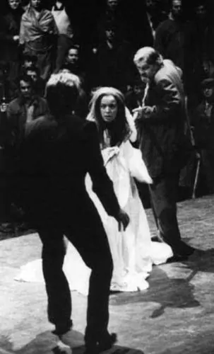 Gwyneth Jones performing at the 1976 Bayreuth production of Der Ring des Nibelungen