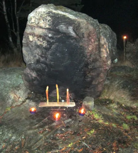 An álfablót ritual held at Getsjön in Västergötland, Sweden, in 2009