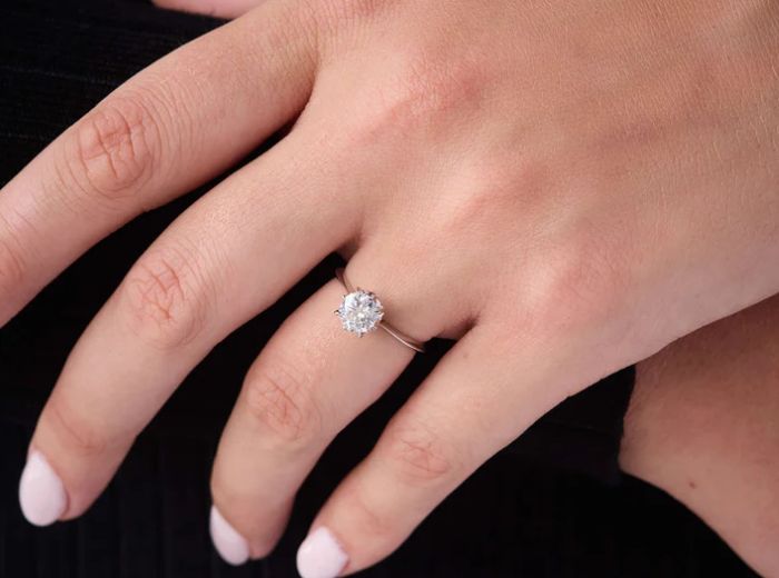 JewelryOnlineRetailer-Natalie01