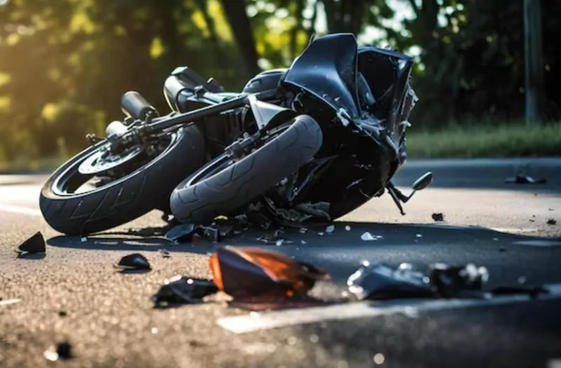 When to Call Motorcycle Accident Lawyers After a Major Road Wreck