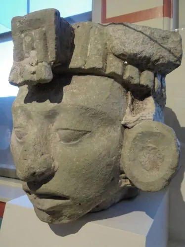 A head from Copán Structure 10L-20