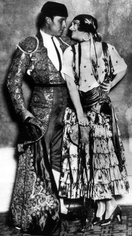 Valentino and Pola Negri won first prize in a costume party held at the Biltmore Hotel in 1926