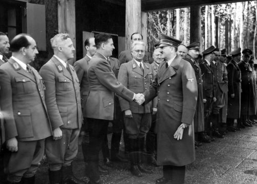 Hitler’s Nero Decree: Denying Germany a Future beyond the Reich 7 A group of Gauleiters greet Hitler at Gorlitz, 1943