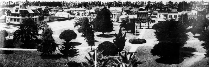 Living as Lucy: A Black Transgender Woman’s Struggle in the Early and Mid-20th Century 5 Downtown Oxnard, early 1900s